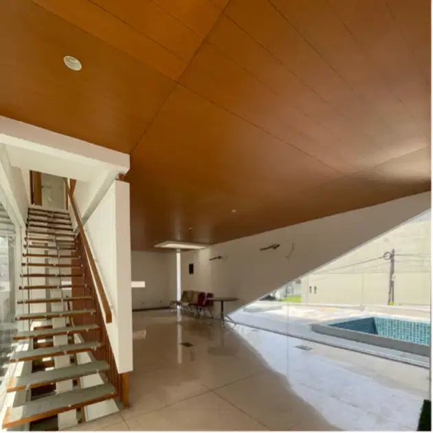 Dijual Rumah Modern Desain oleh Andra Martin