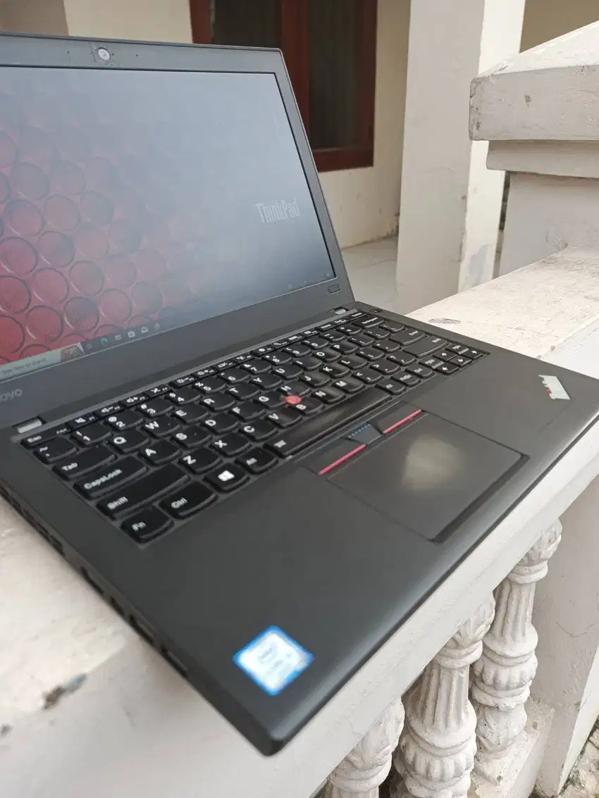 Lenovo Thinkpad X260 Core i3-6100U Skylike Gen 6 Ram 8Gb Ddr4 SSD 128G