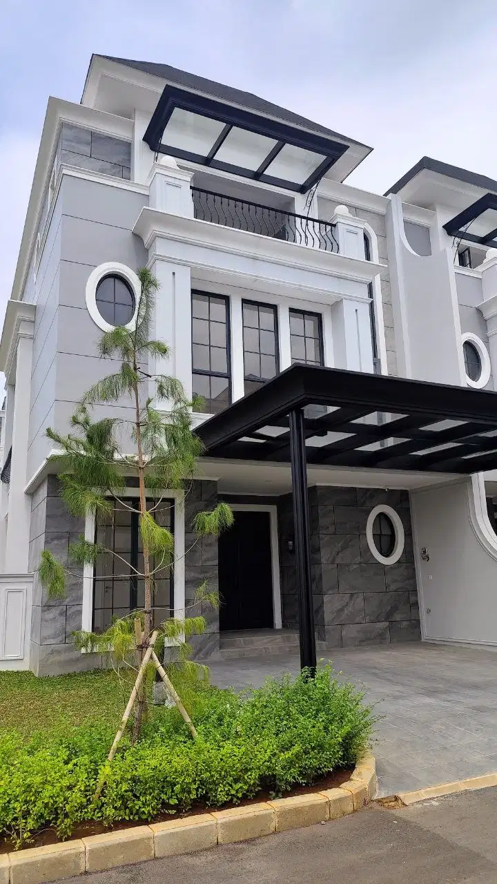 rumah 3 lantai mewah ekslusif 30 menit ke sudirman thamrin