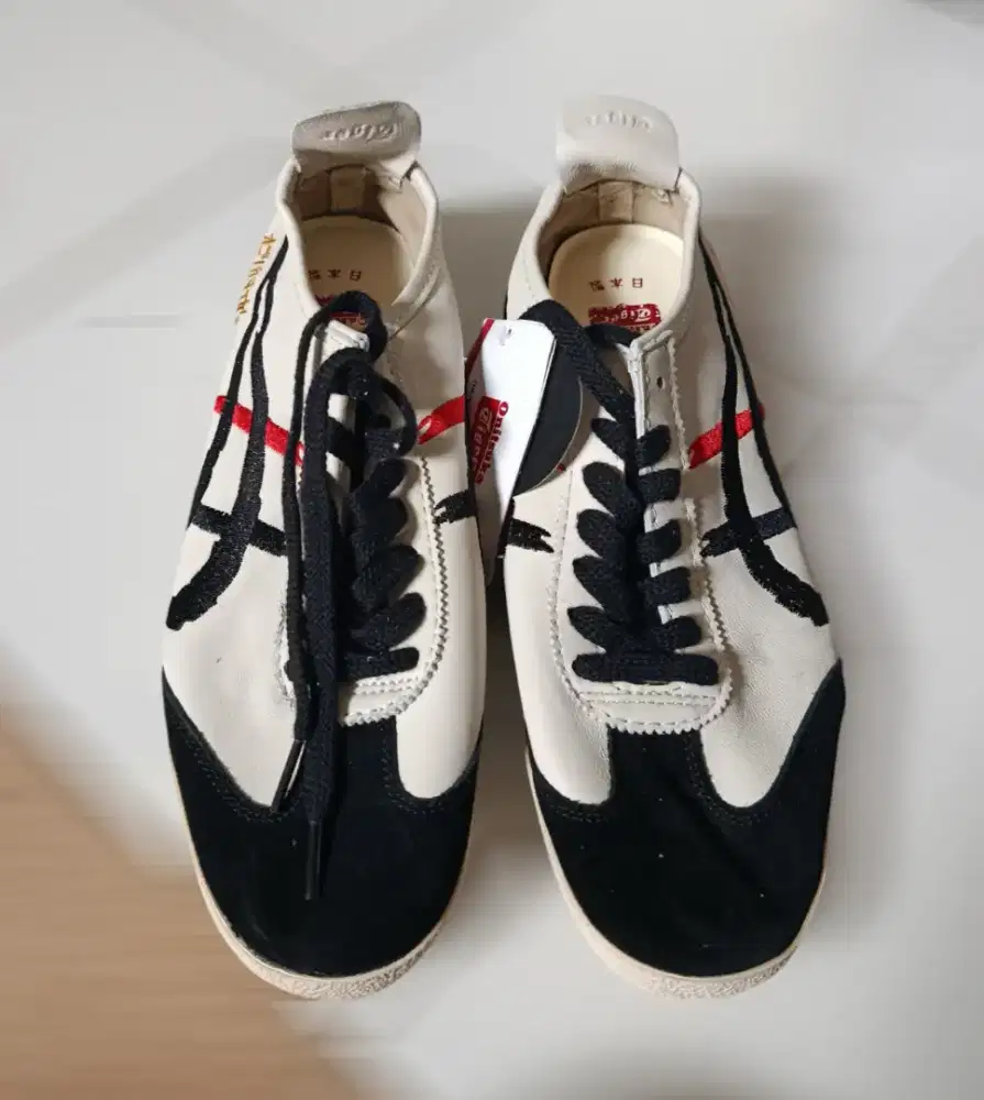 Sepatu Onitsuka Japan