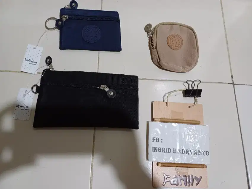 Dompet/ Pouch Kipling Take All
