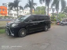 Toyota Voxy 2018 Bensin