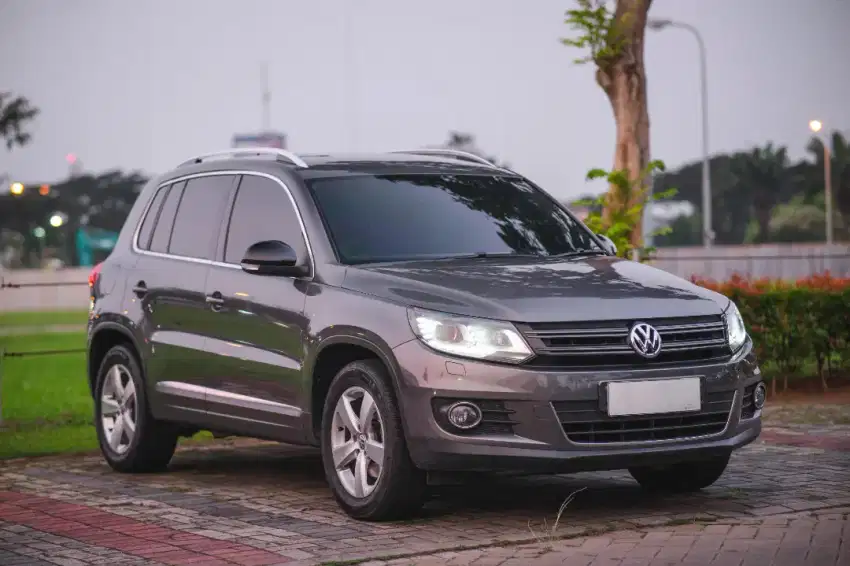 VW Tiguan 1.4 TSI Highline AT 2013 Pajak panjang