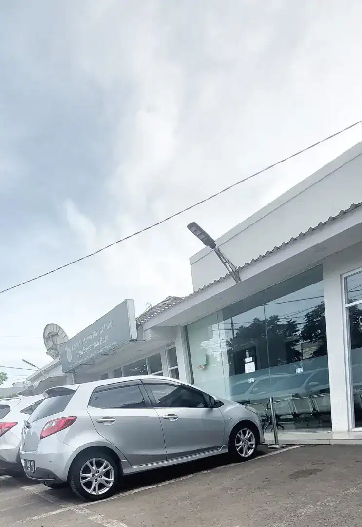 Jual mazda2 type R th 2011