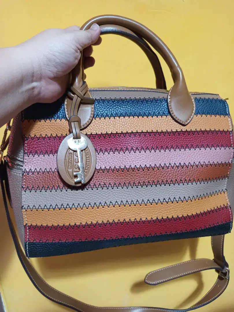 Tas Fossil murah dijual karena sudah tidak pernah di pakai