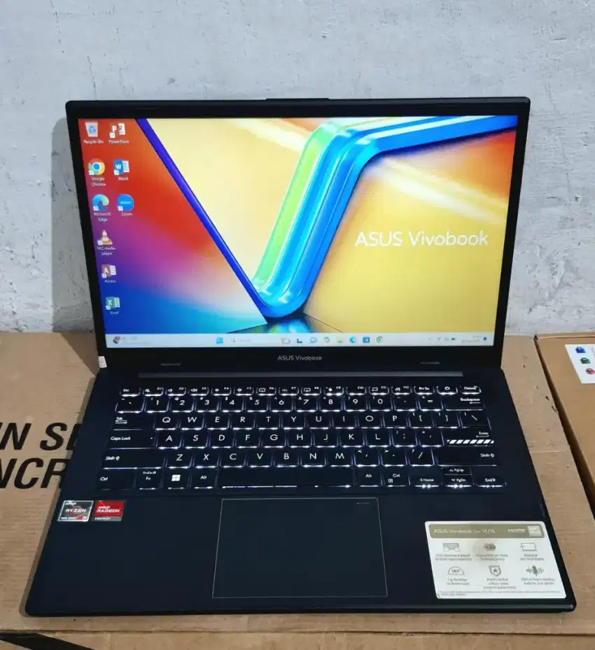 Laptop ASUS VivoBook Go E1404FA Ryzen 3 7320U Ram 8 SSD 256 Keyboard