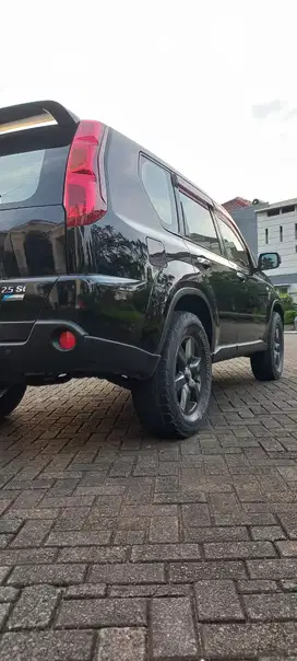 Nissan X-Trail 2010 Bensin