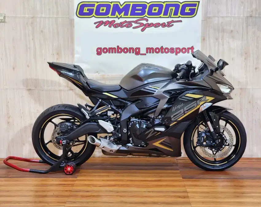 ZX 25R ABS QS 2022 . ZX25R . ZX25 R . ZX 25 R