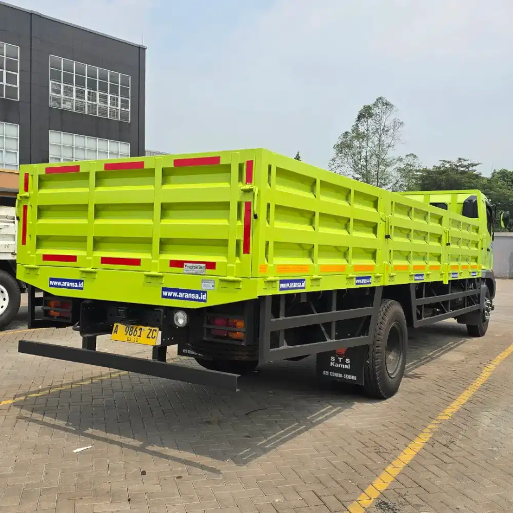 Sewa Fuso dan Tronton bak triway