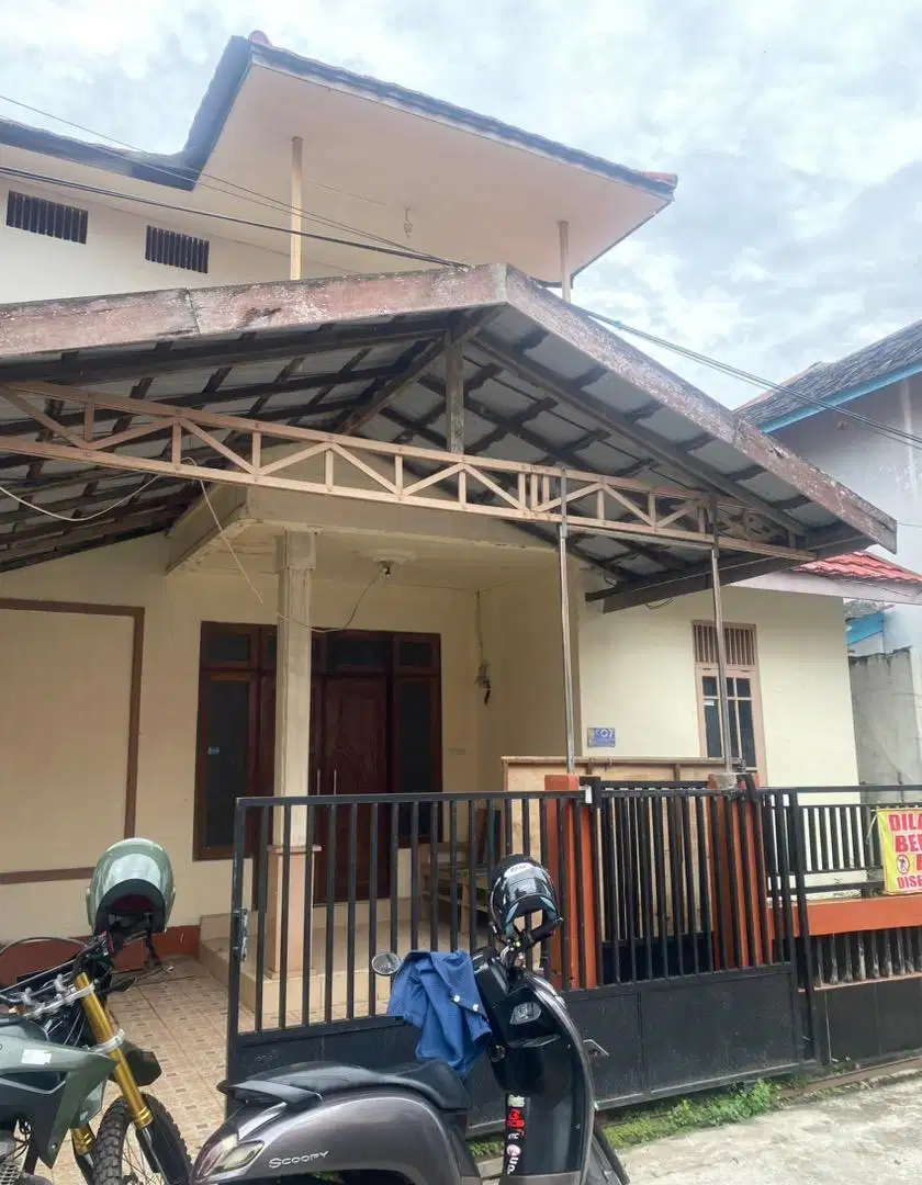 Dijual Rumah jln Veteran banjarmasin (bisa nego)