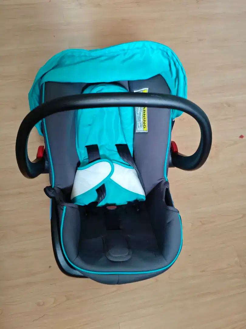 Carseat baby car seat bayi masih seperti baru