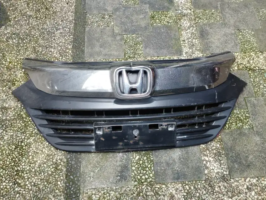 Grill hrv minus dikit