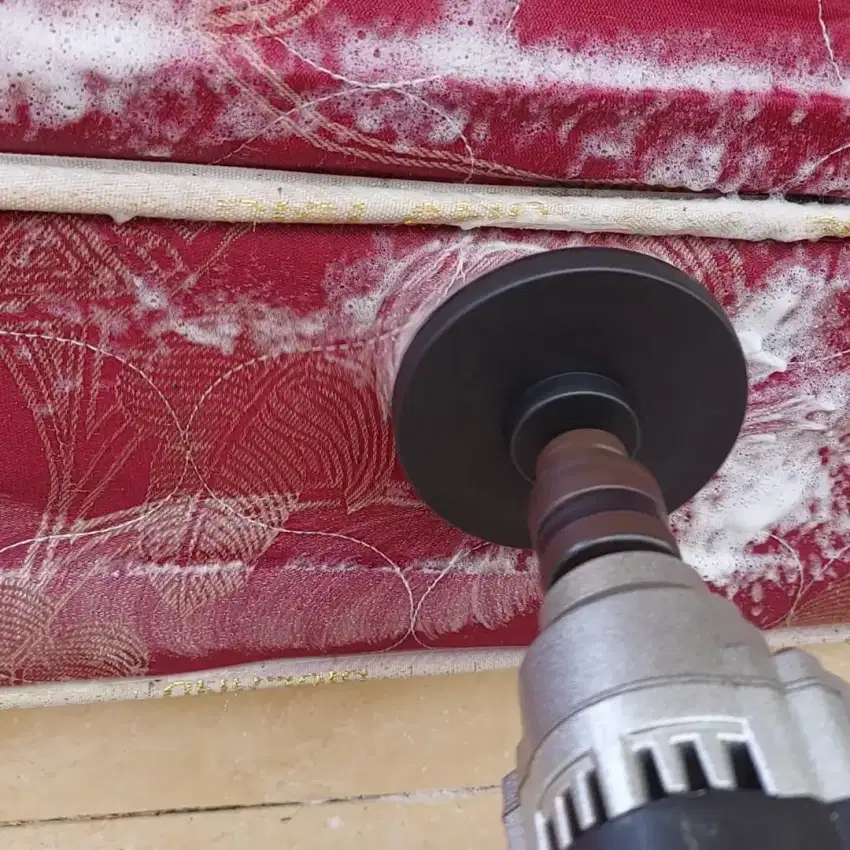 Cuci springbed sofa dekil jadi lebih fresh di mata dan di rasa
