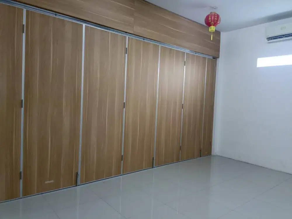 Partisi Ruangan Redam Hotel