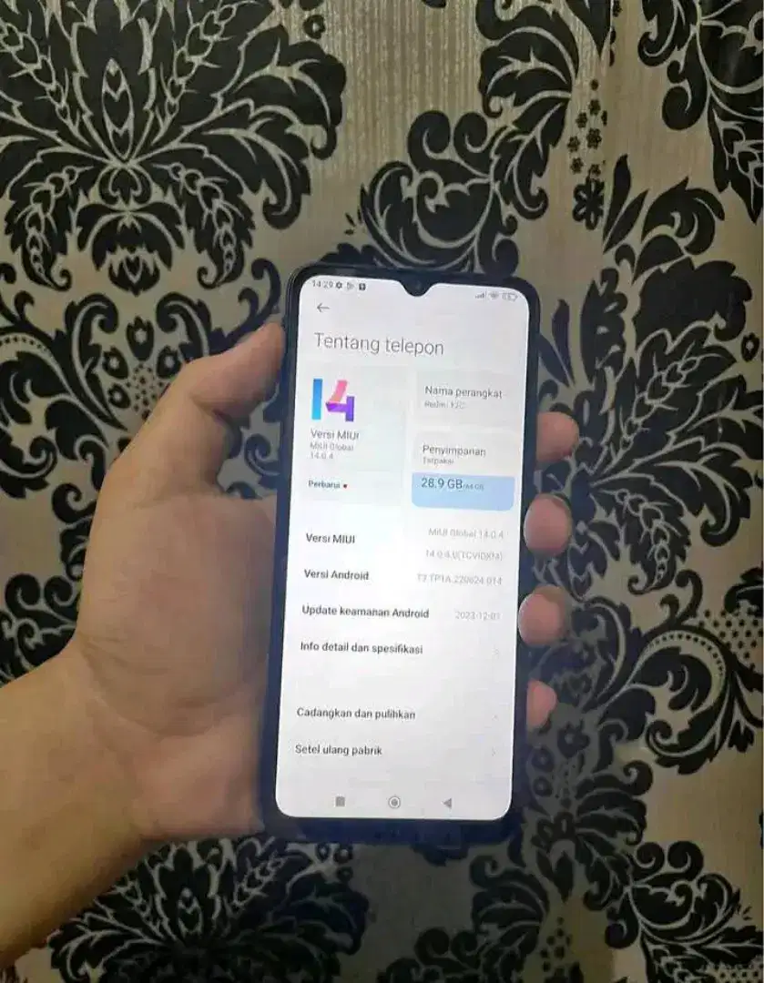 Redmi 12c 4/64 hp only