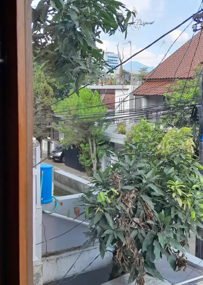 Parakan Asri, Agen masuk