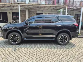 Toyota Fortuner 2.8 GR sport 2022 Diesel
