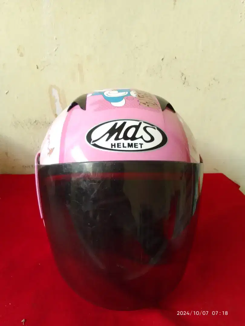 Helm anak merk MDS
