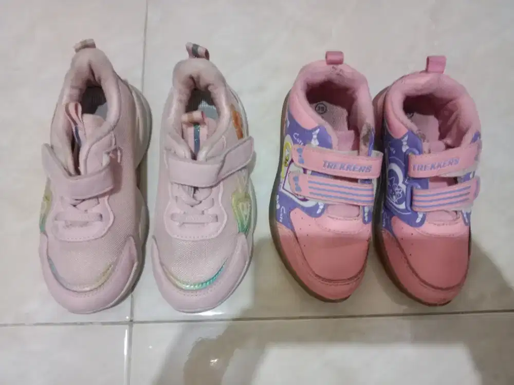 Sepatu anak cewek