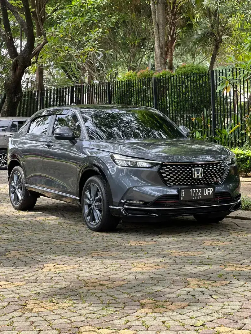 MULUS LIKE NEW! Honda Hrv RS Sensing Matic 2022