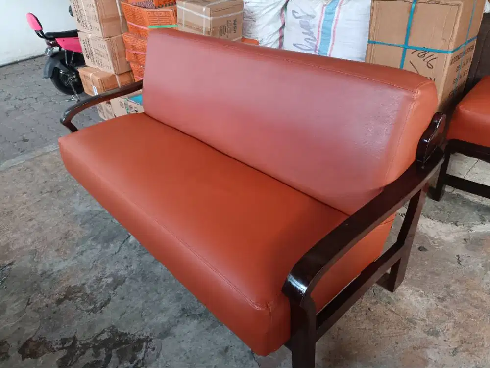 Kursi Sofa Bed menerima perbaikan renovasi reparasi bekled