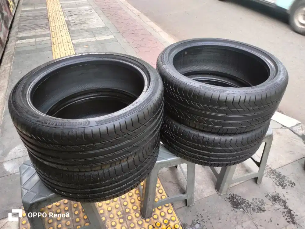 Mj ban Mercy 225/40/R18 Continental ContiSportContact5 SSR 4pcs 90%