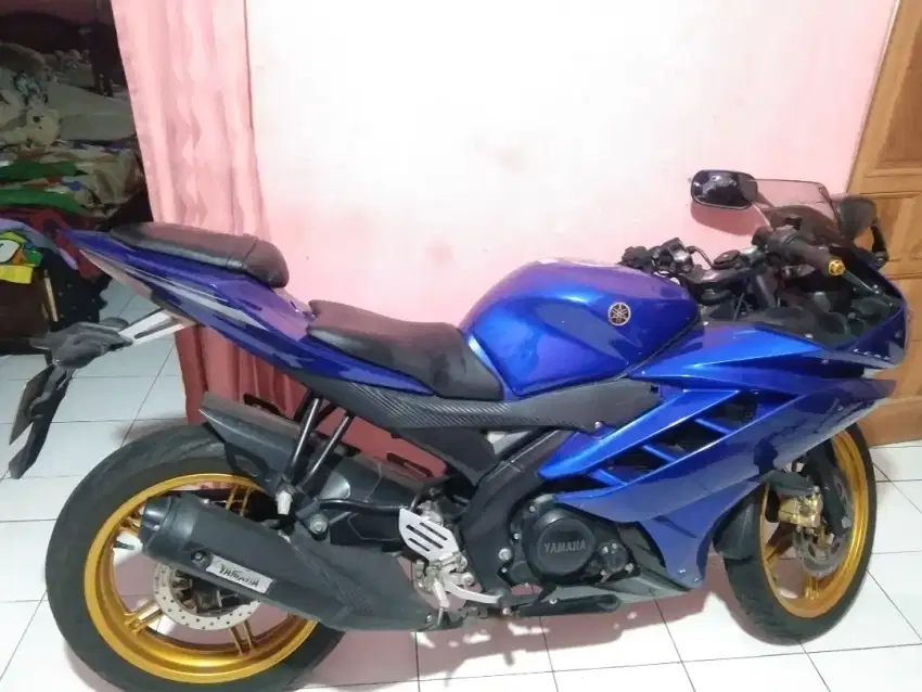 Yamaha R15 V2 bekas seperti baru