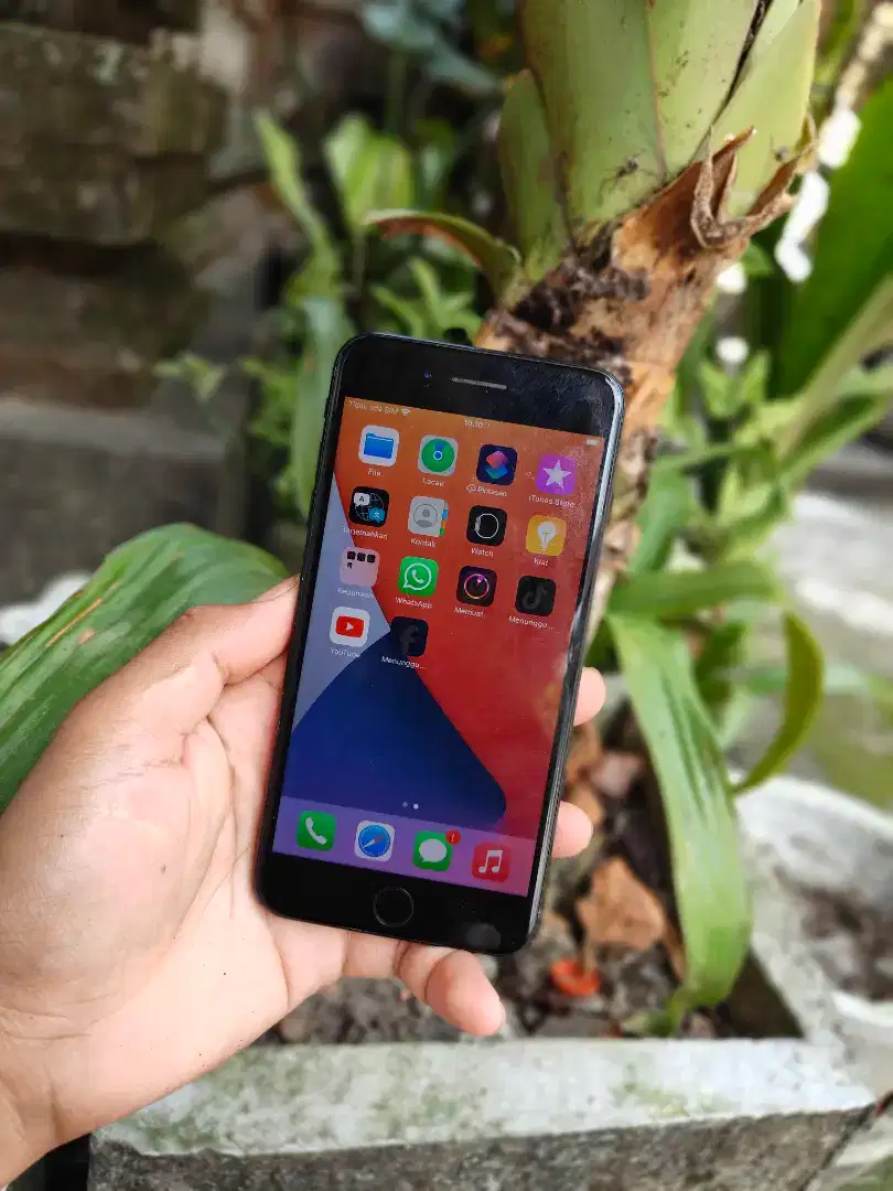 Iphone 7 plus 32gb murah aja all operator bebas rizet pribadi