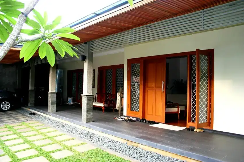 Kemang Puri Mutiara