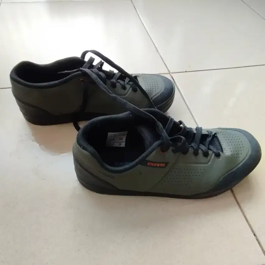 SHIMANO GR501 size 42 Nett