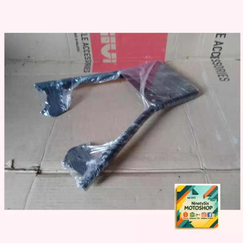 Breket box motor Honda Genio Scoopy Beat Jaminan bahan kuat Givi Shad