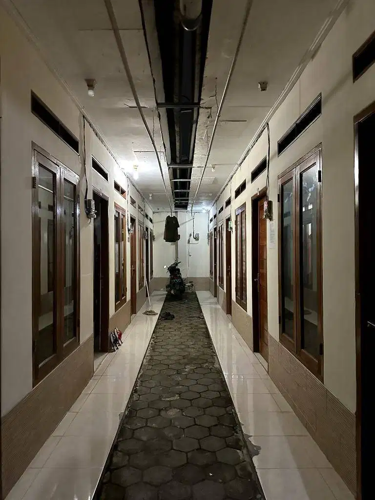 Di jual kontrakan 8 pintu model 3 Sekat,bebas banjir berada di dataran