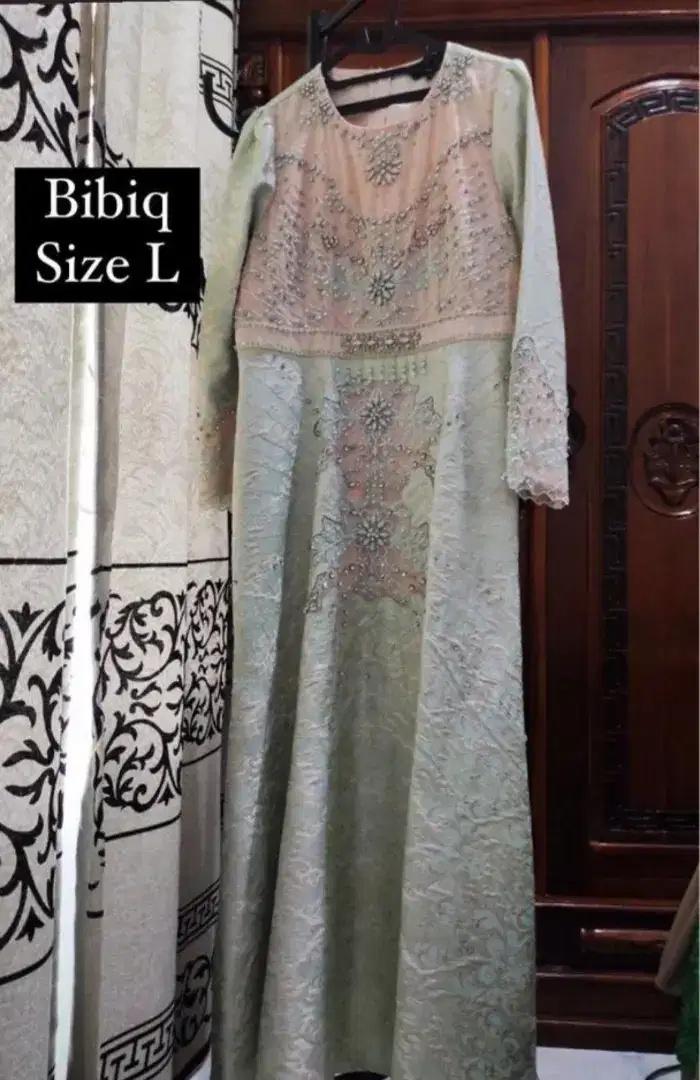 PRELOVED BIBIQ LIKE NEW