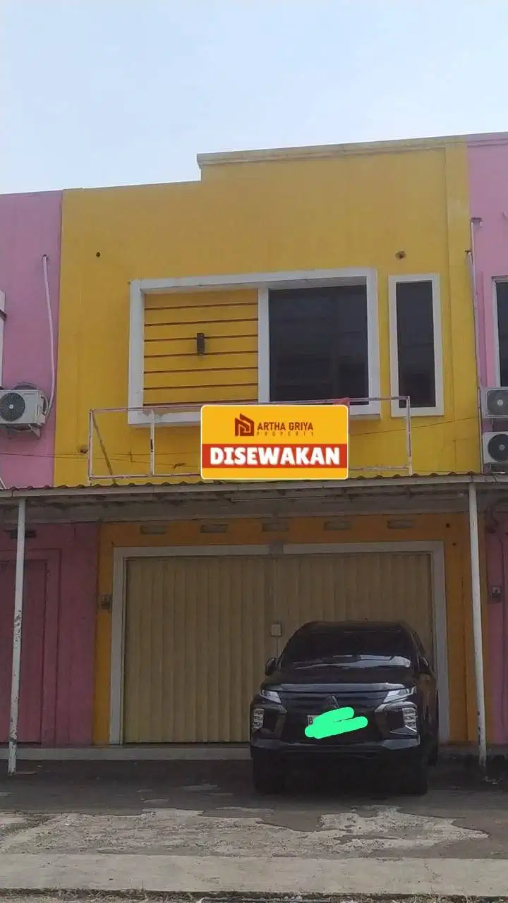 Disewakan ruko 2 lantai pinggir jalan di cakung jakarta timur