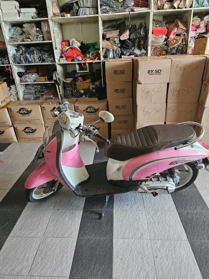 Scoopy pink tahun 2010