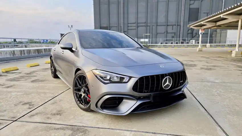[KM 10 RIBUAN]MERCY CLA45S AMG MAGNO GREY 2022 LIKE NEW