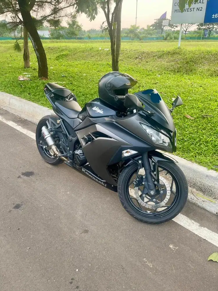 NINJA 250 FI BLACK 2015