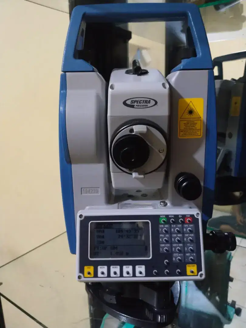 Jual total station spectra focus 2 bekas mulus lengkap set