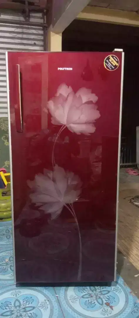 Jual kulkas polytron balezza normal mulus.siap antar