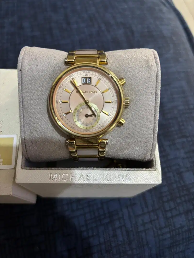 Preloved jam tangan MK