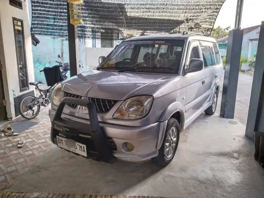 Mitsubishi kuda diamond MPI 2004