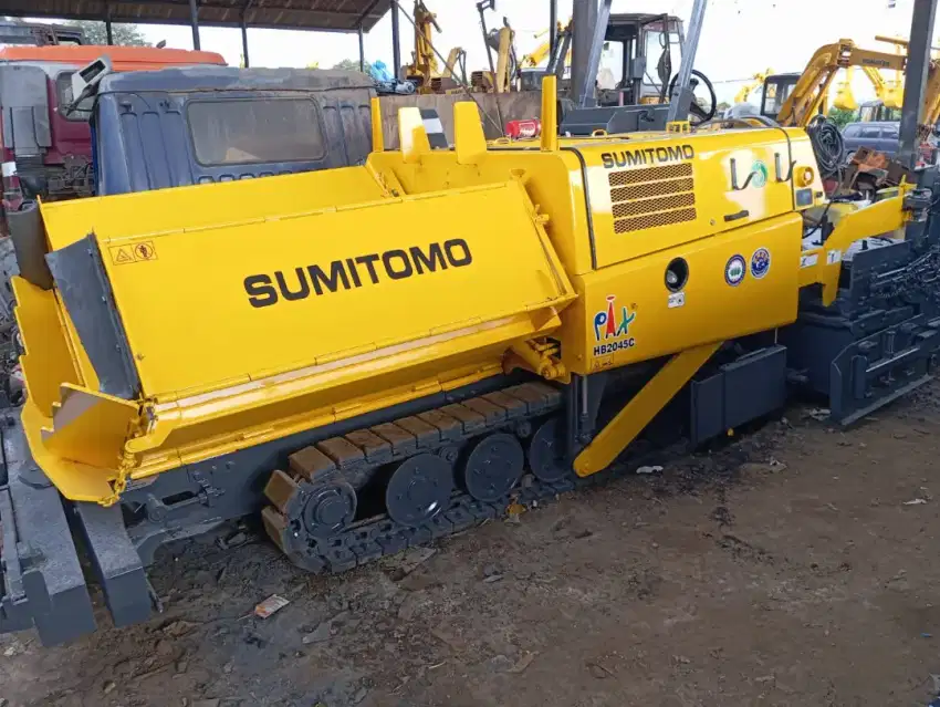 Dijual Sumitomo HB2045C Asphalt Finisher Buildup Jepang - Harga DP