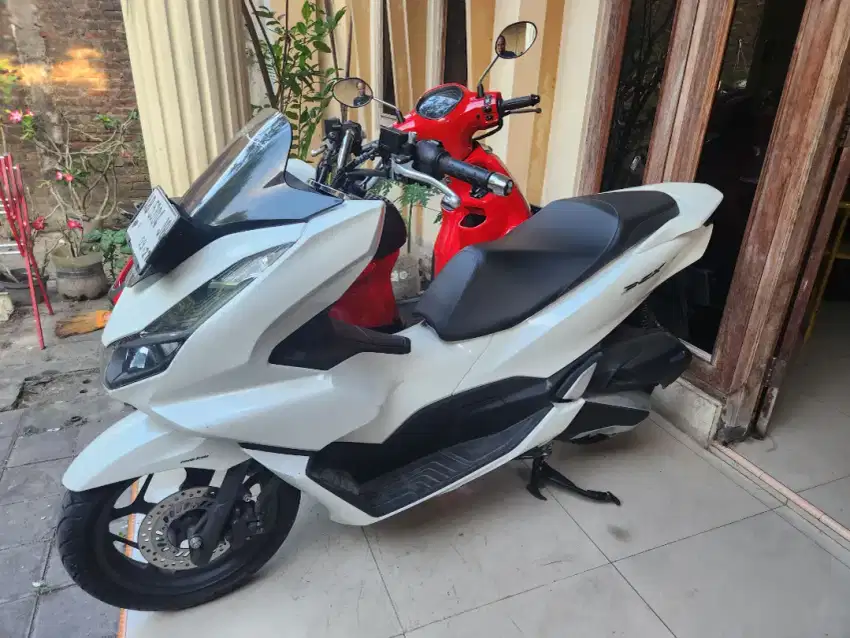 Pcx 160 cbs putih low km 2022 Gbm