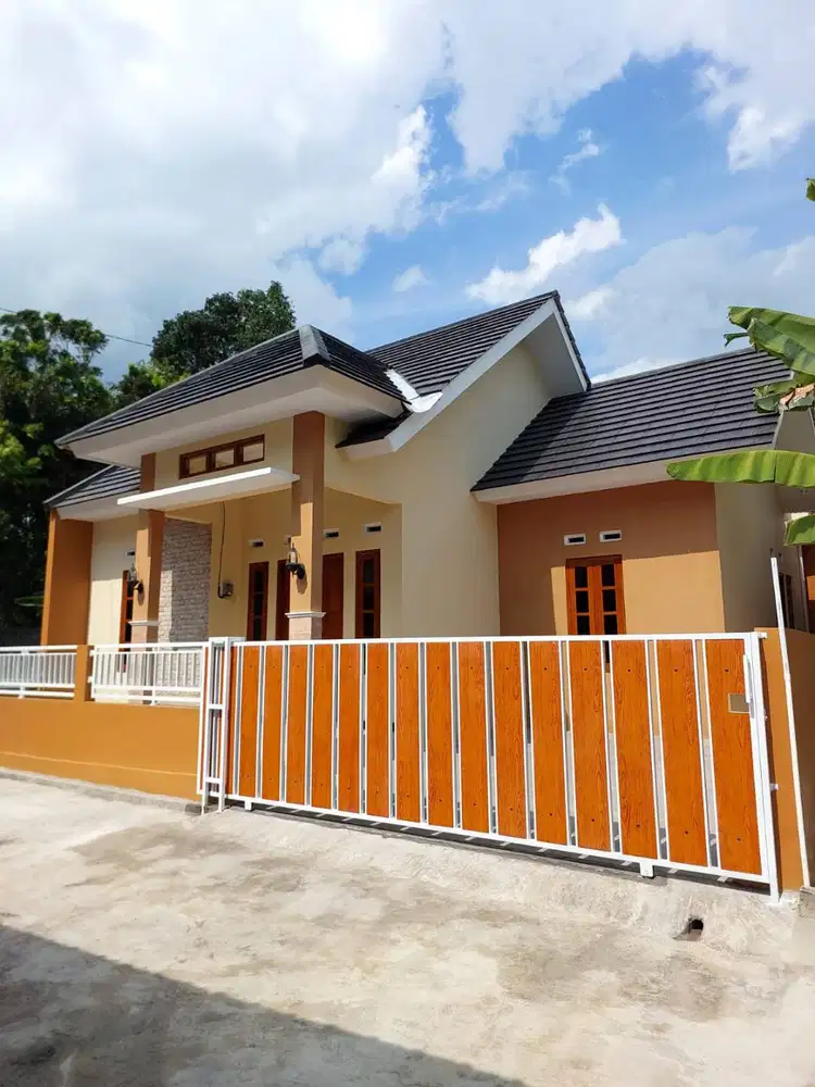 Rumah Baru di Seyegan dekat Jalan Kebon Agung
