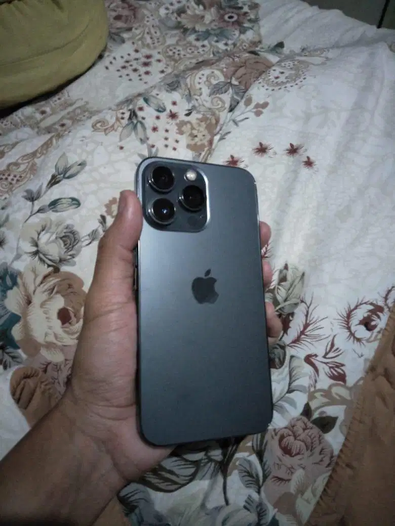 Iphone 13 pro inter 128 simlock