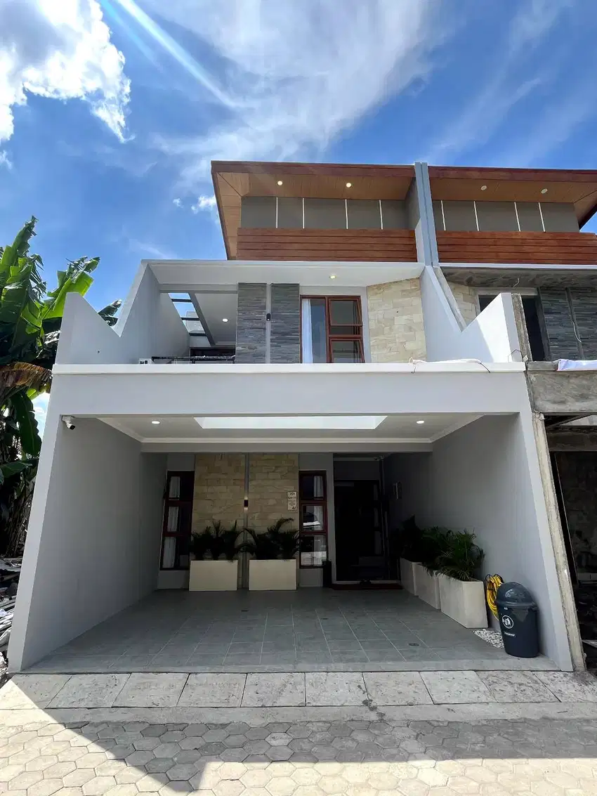 Rumah Baru Bonus Furniture dekat Jalan Gedongkuning