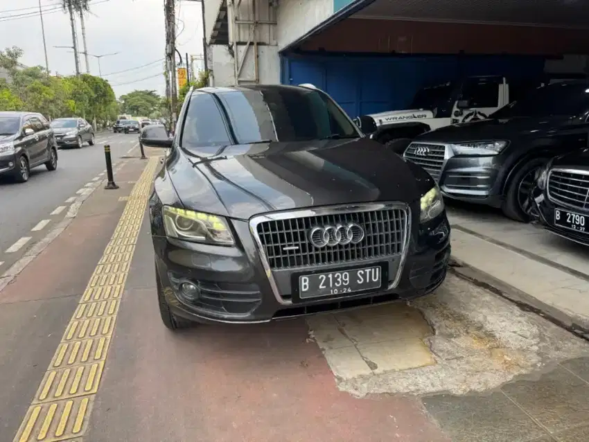 Audi Q5 th 2009 AT