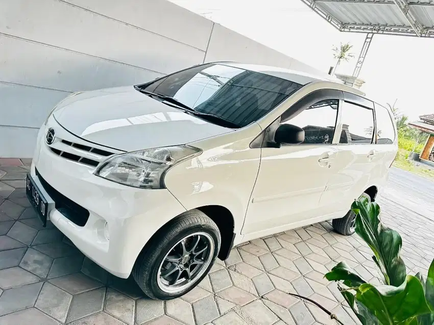 Xenia 2013 putih manual 1.3 cc