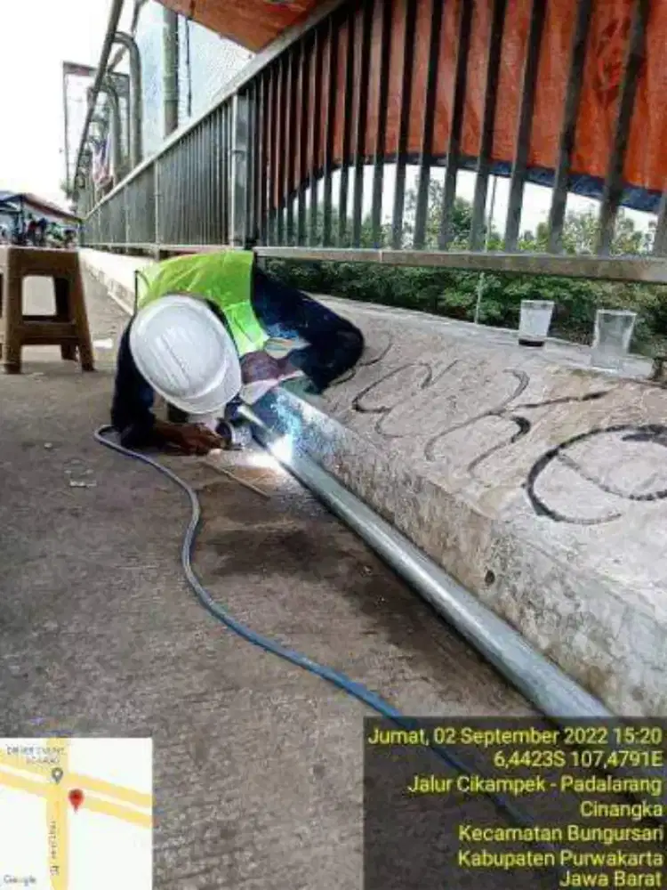 Mencari pekerjaan sebagai tukang las