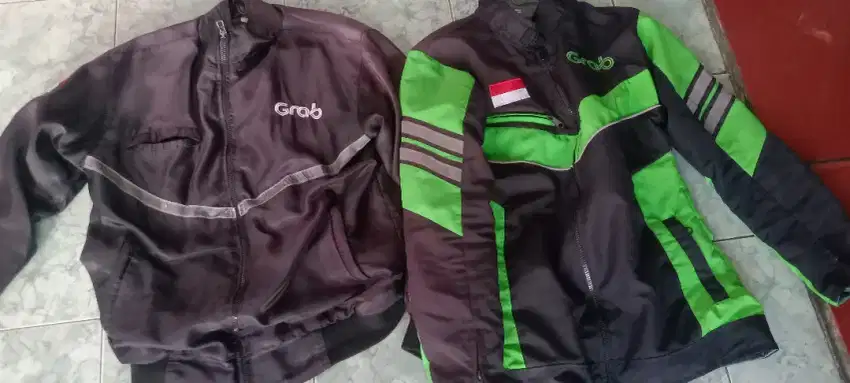 Jaket Hitam Size M Jaket Hijau Size M(Slimfit)